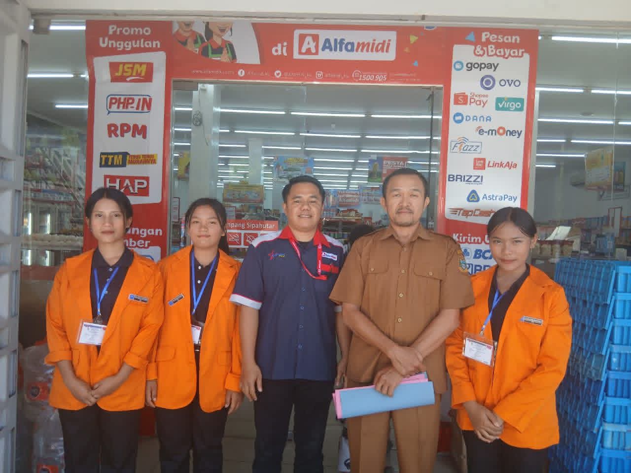 Kegiatan Praktek Kerja Lapangan